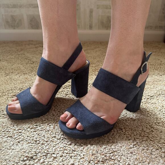 Banana Republic Shoes - Banana Republic Blue Suede Block Heel Strappy Sandals Womens 6.5